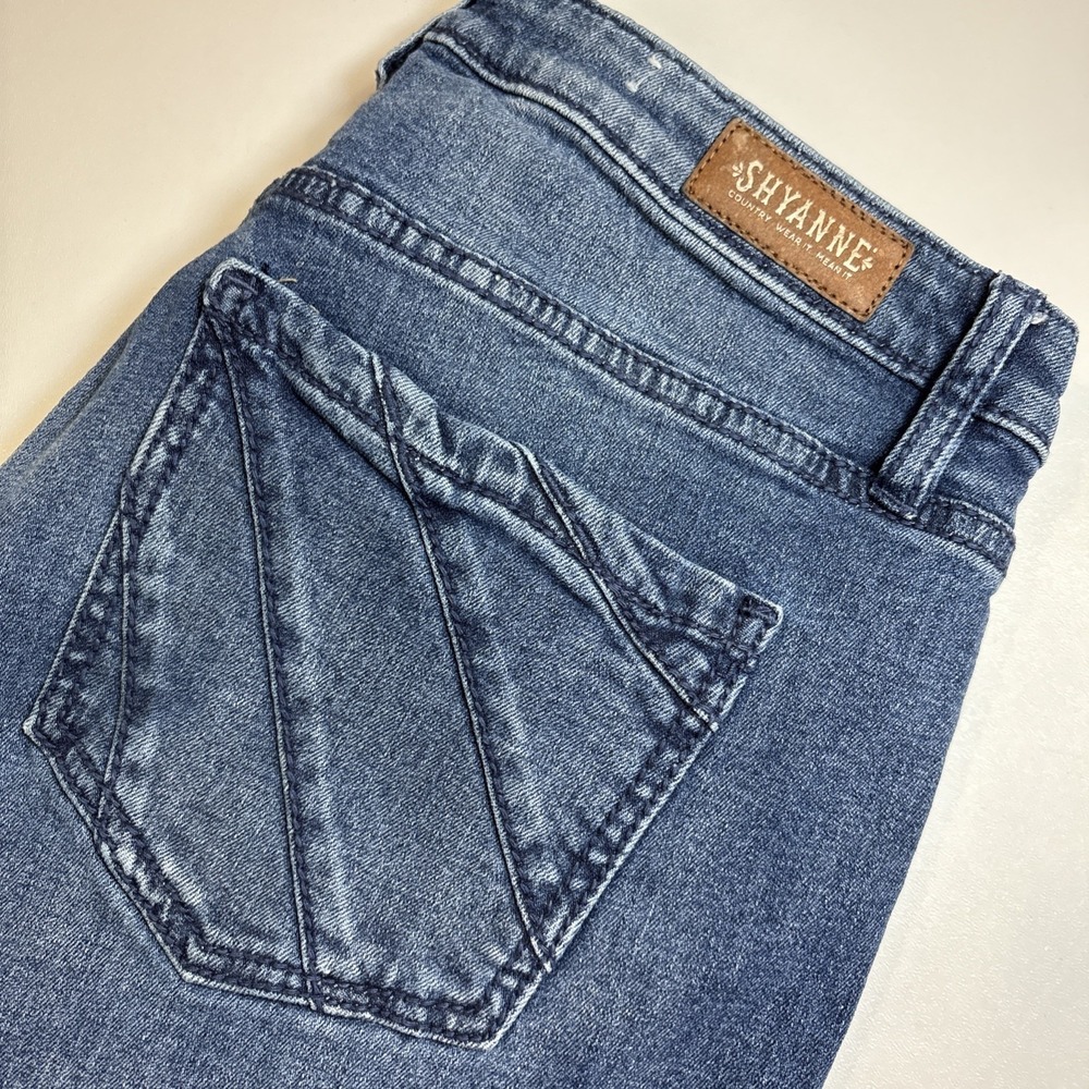Shyanne Women's Jeans 28 Short Bootcut Flare Embroidered Pockets 32 S Cowboy